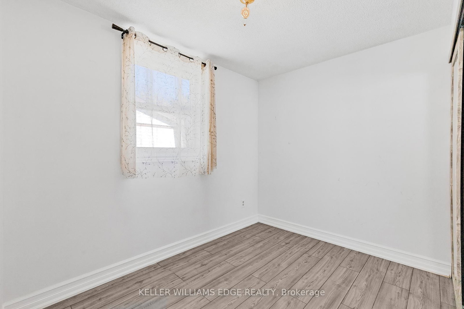 117 Graystone Crescent - Photo 15