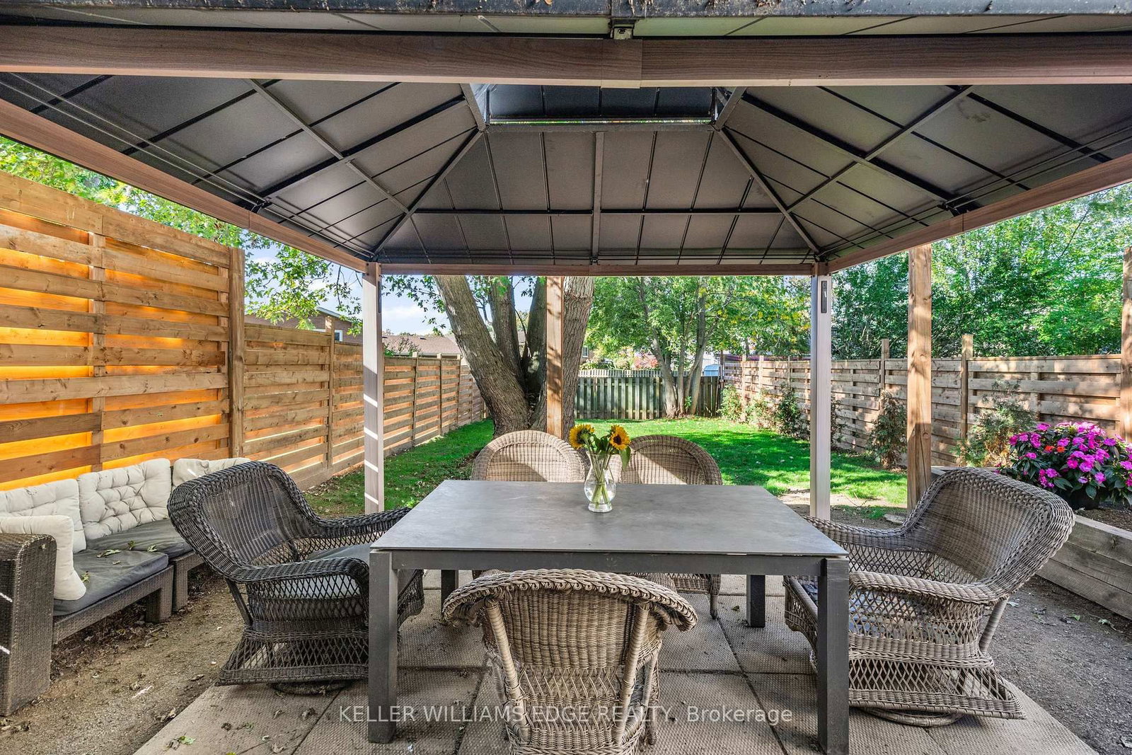 117 Graystone Crescent - Photo 22