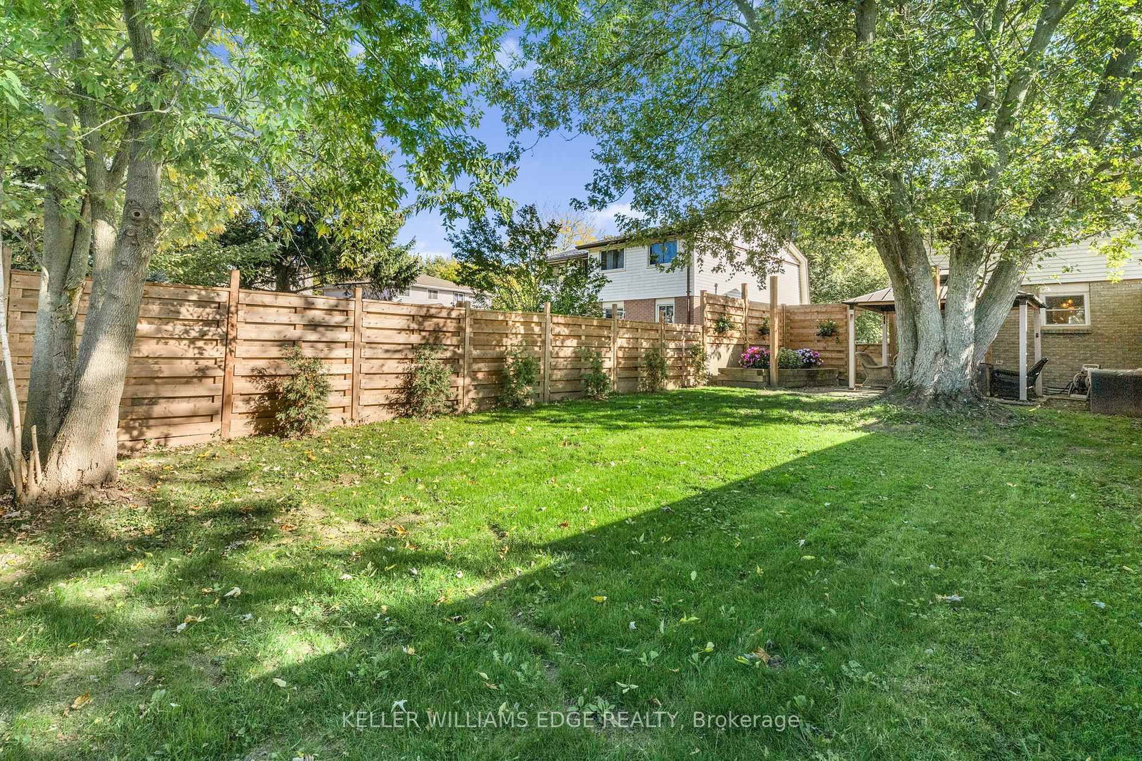 117 Graystone Crescent - Photo 24