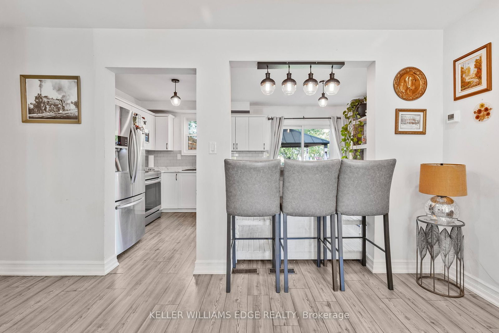 117 Graystone Crescent - Photo 6