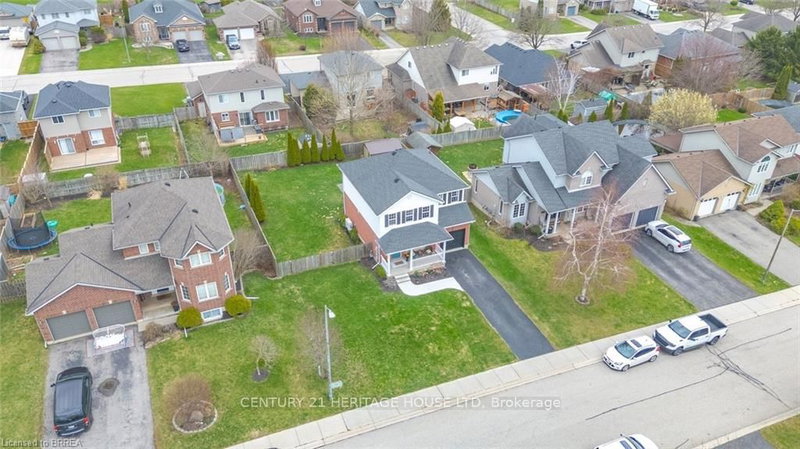 34 Primrose Dr, Tillsonburg, N4G 5S7 | Image 2