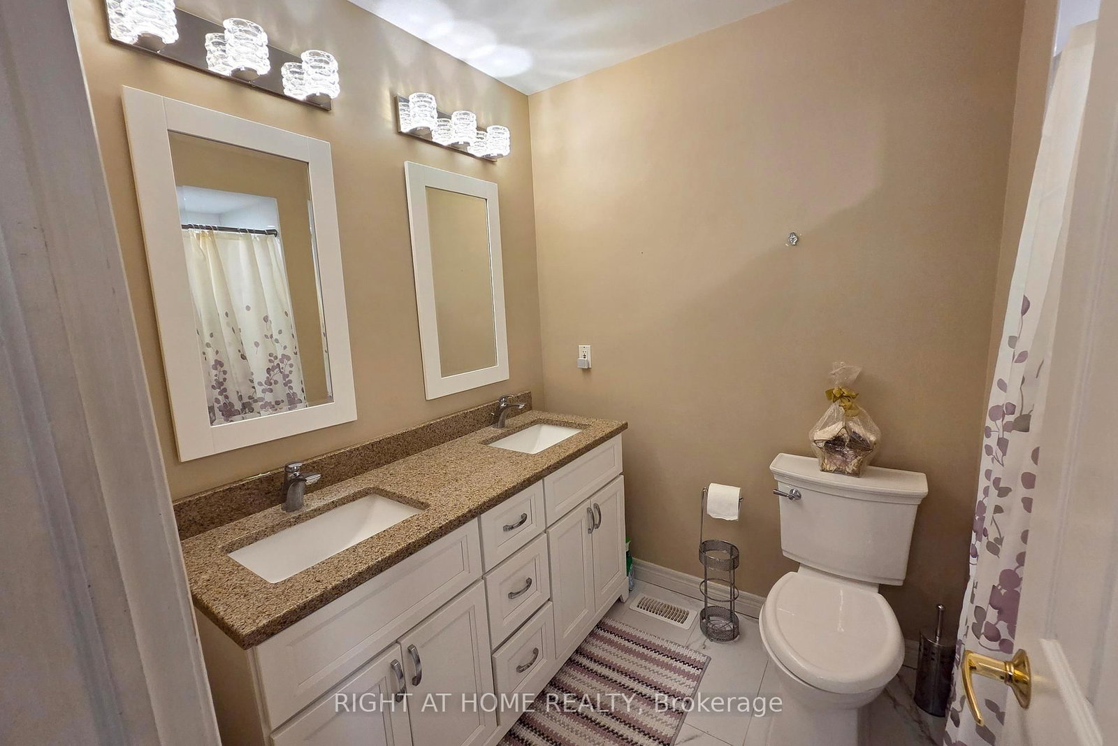 174 E Riverwalk Place - Photo 18