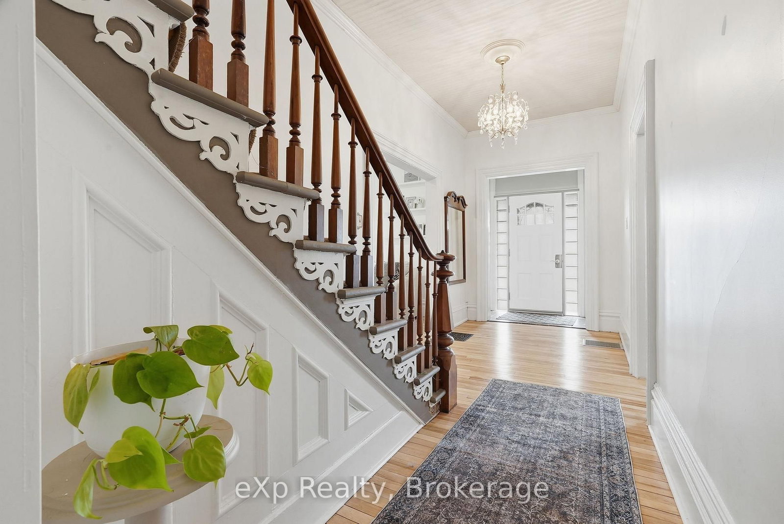 415 Gibson Street • Brockton, ON photo 4