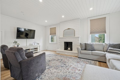 415 Gibson Street • Brockton, ON photo 5