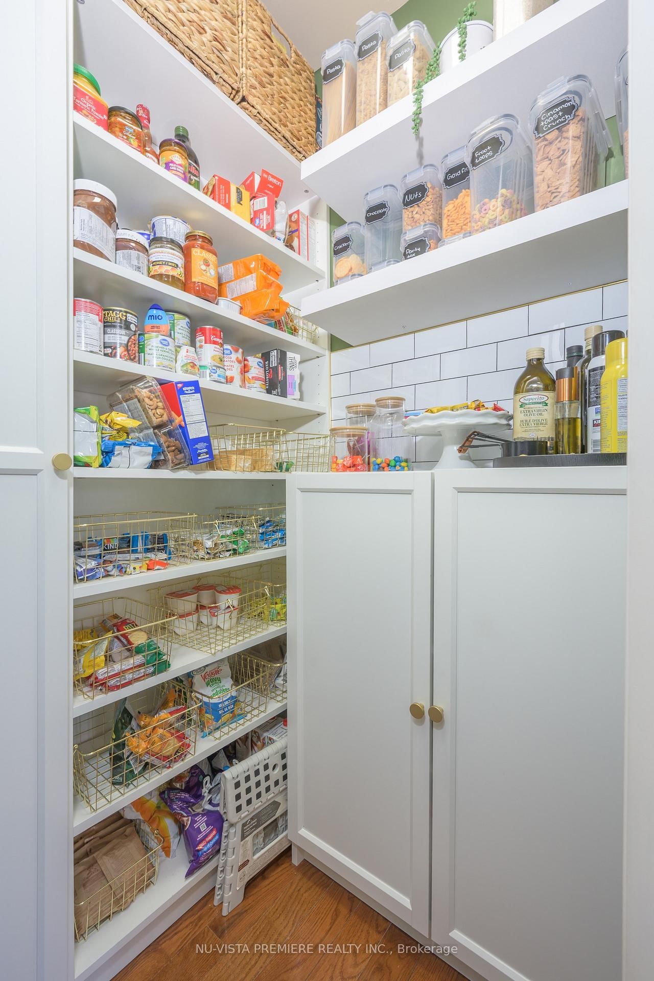 1582 Chelton Place - Photo 14