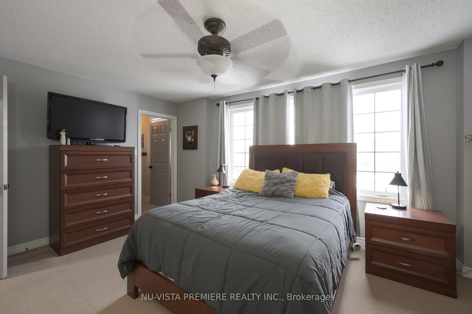 1582 Chelton Place - Photo 18