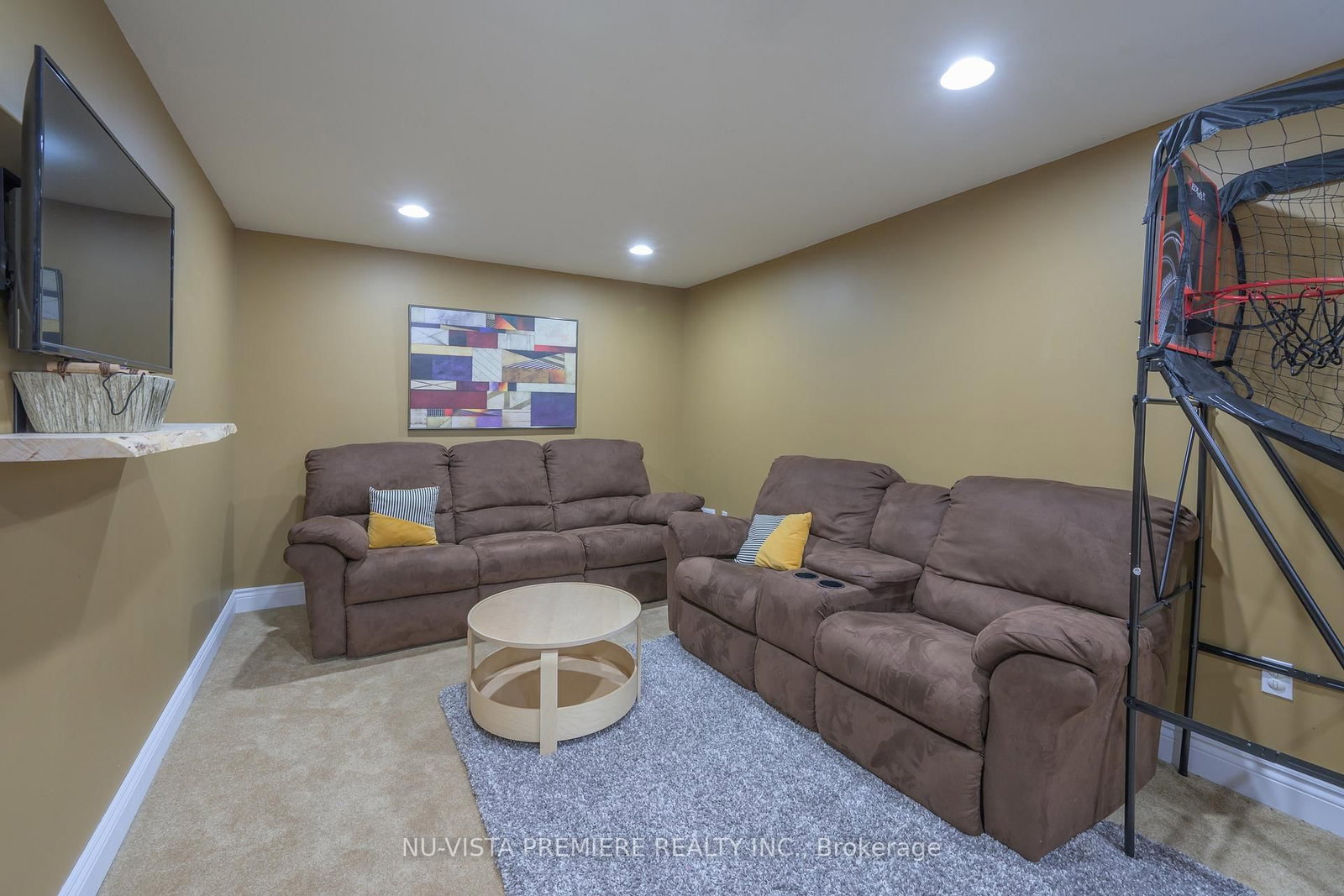 1582 Chelton Place - Photo 29