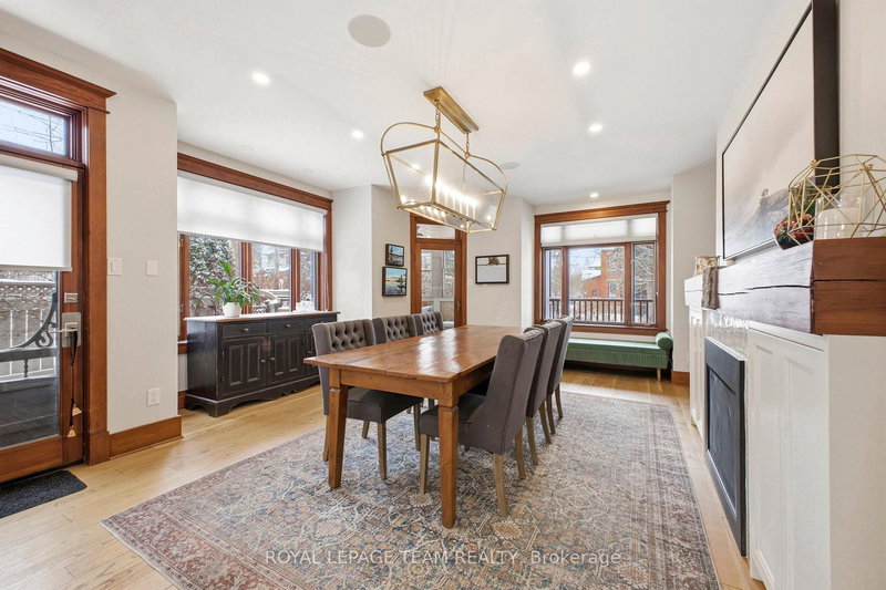 483 Golden Ave, Ottawa, K2A 2E4 | Image 3