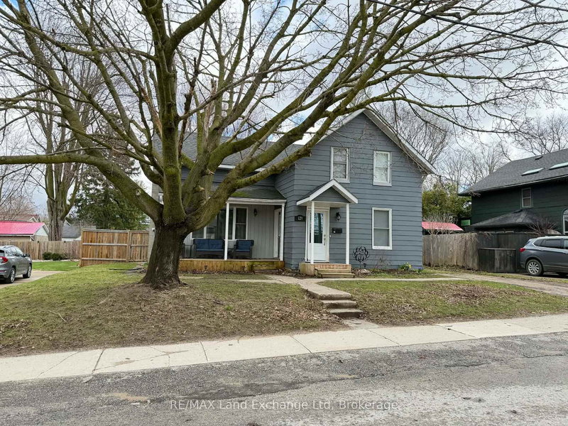 129 Victoria St E, North Huron, N0G 2W0 | Image 2