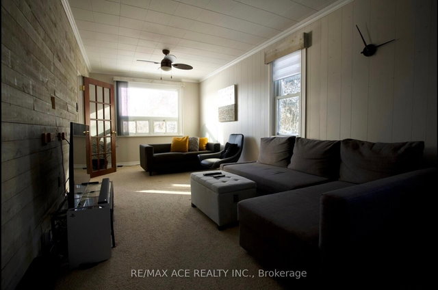 768 South Pelham Road