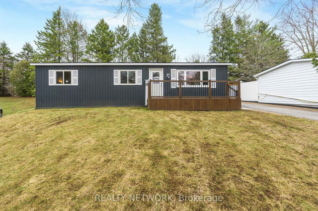 157 Maple Crescent