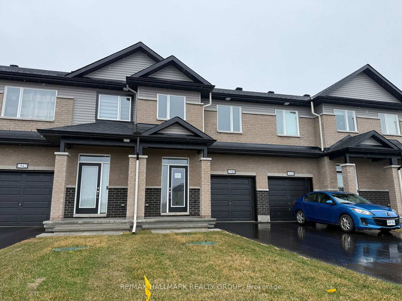 home for sale on 1940 Hawker Private