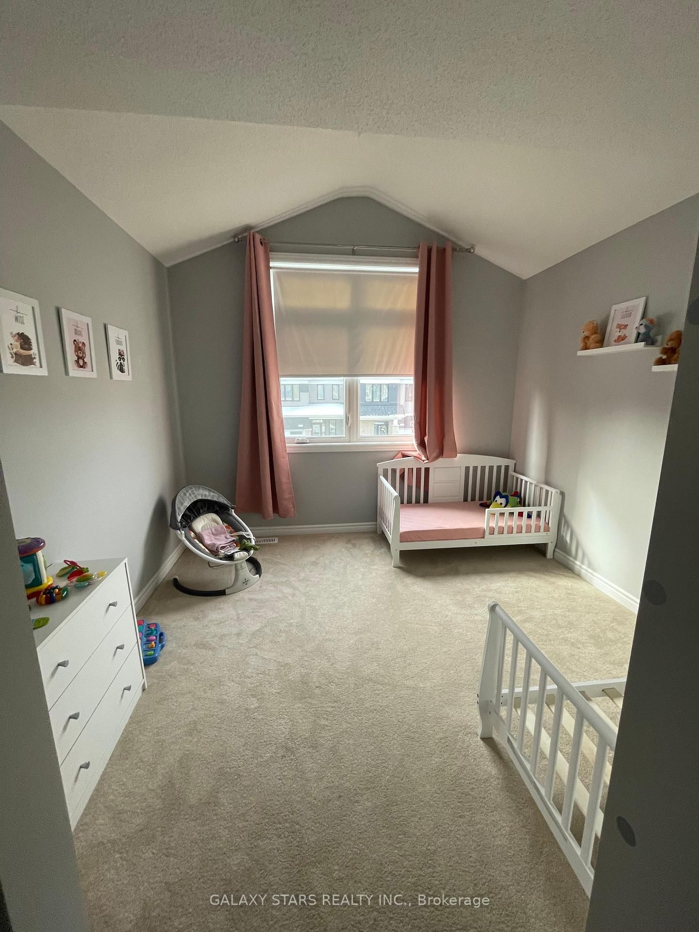 327 Aphelion Crescent - Photo 15