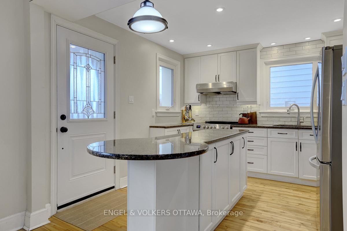 1838 Scott Street - Photo 6