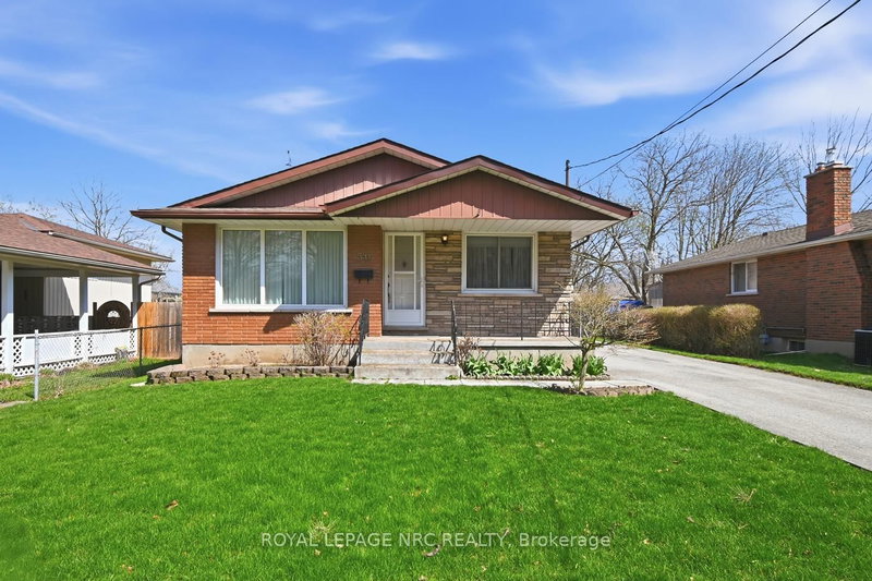 50 Leaside Dr, St. Catharines, L2M 4G5 | Image 2