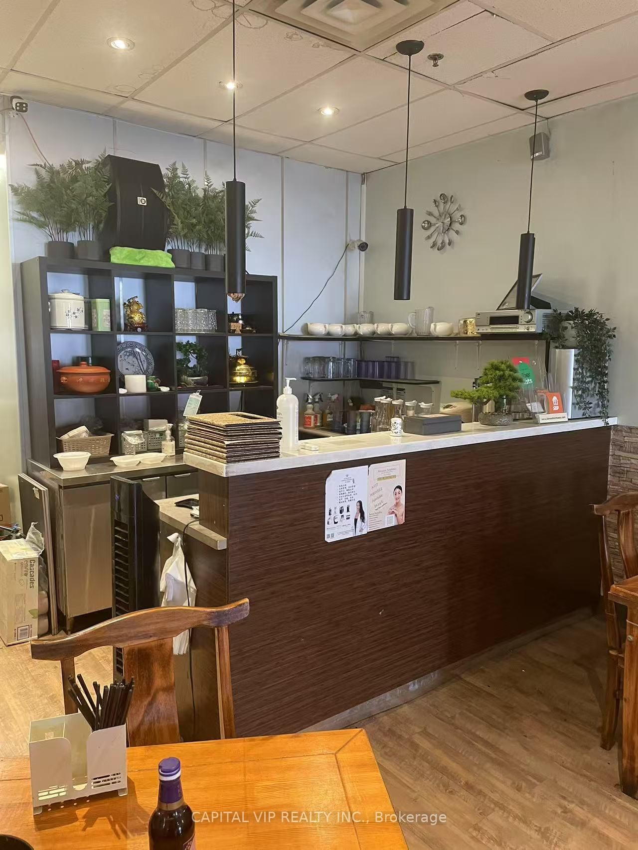 1383 Clyde Avenue - Photo 6