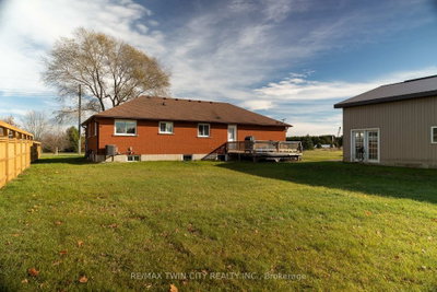 4595 KELVIN Road • Norfolk, ON photo 3