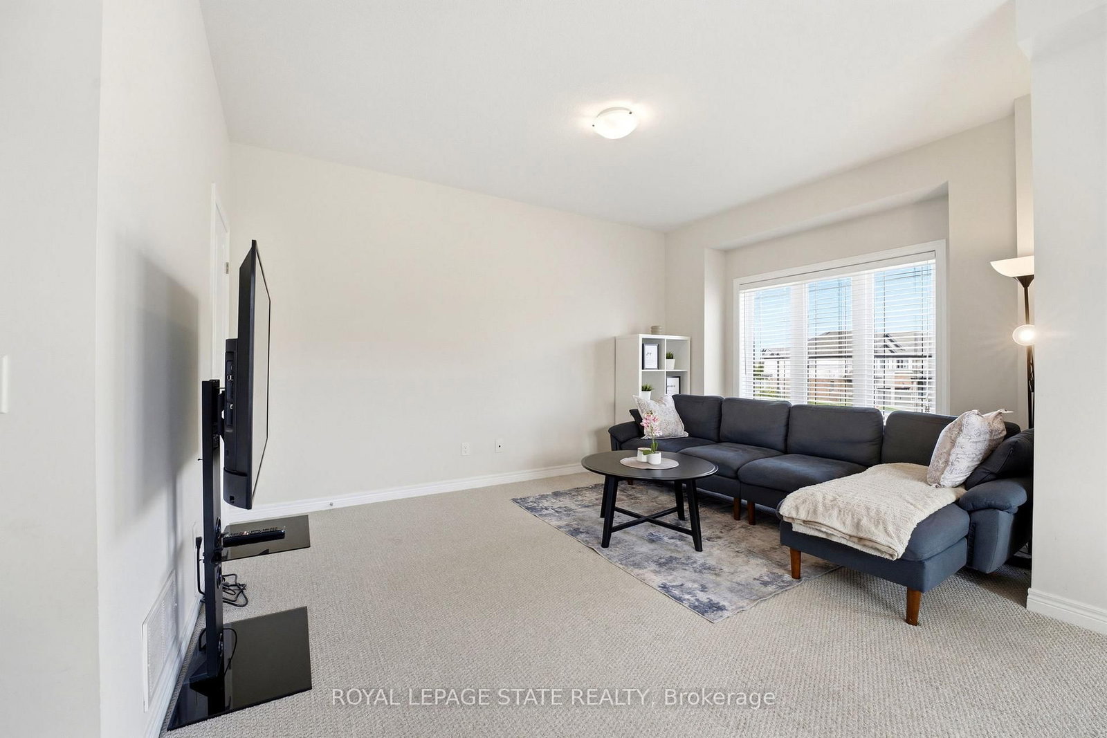 77 Diana Avenue, Unit 160 - Photo 11