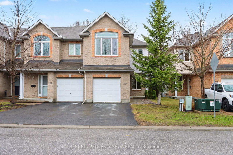 204 Talltree Cres, Ottawa, Ontario