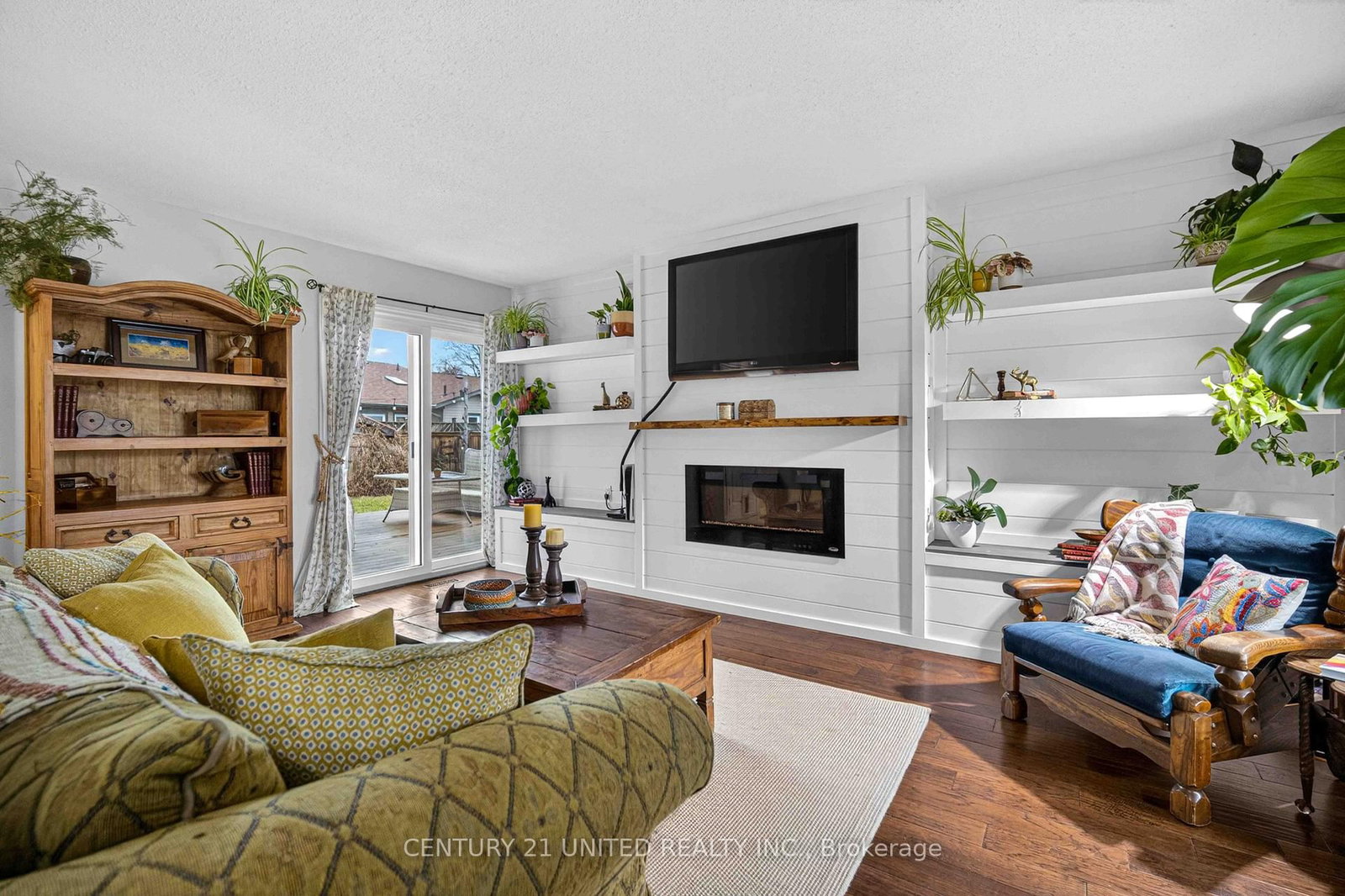 Listing Image 8