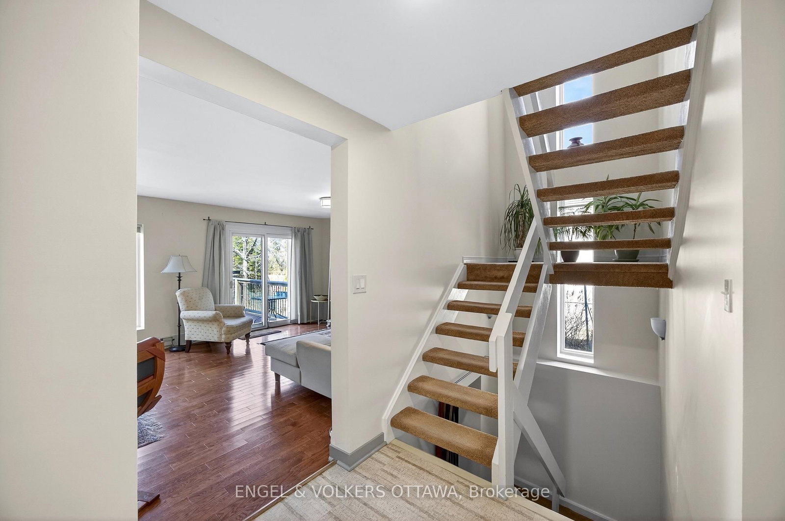 424 Lochaber Avenue - Photo 8