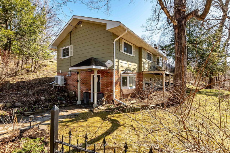 2802 Muskoka 118 Rd W, Muskoka Lakes, P0B 1J0 | Image 2