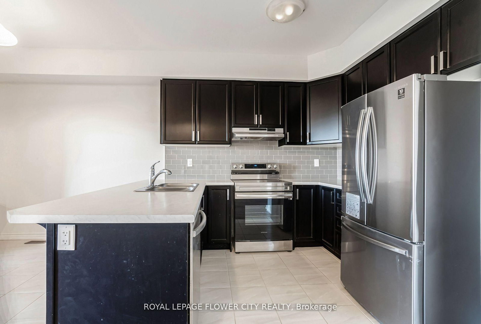 152 Flagg Avenue - Photo 10