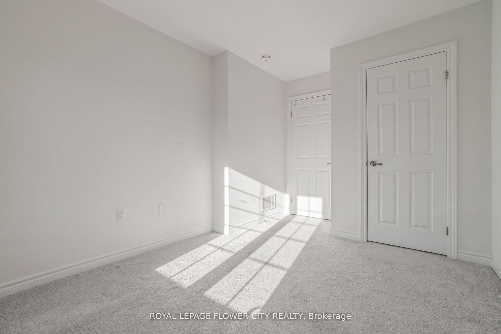 152 Flagg Avenue - Photo 28