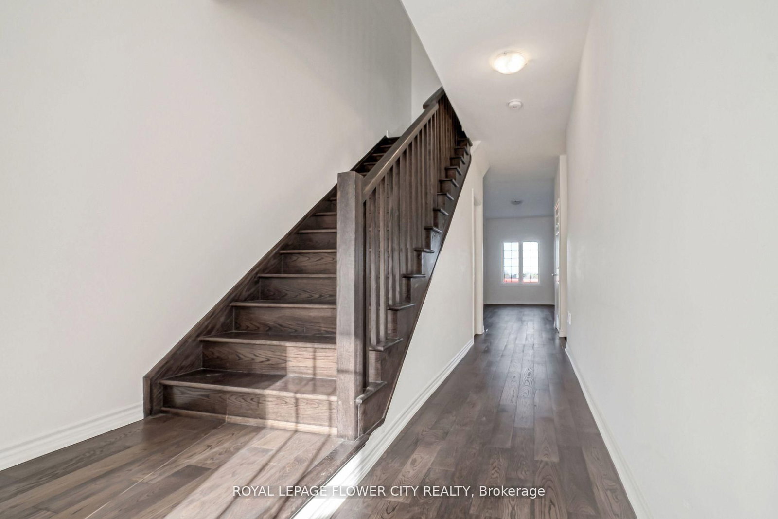 152 Flagg Avenue - Photo 4