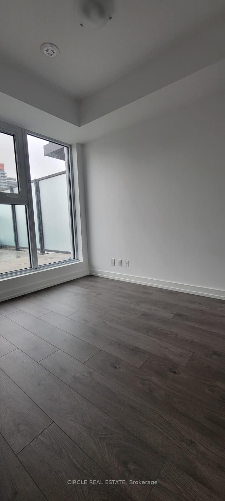 75 James Street S, Unit 1105 - Photo 21