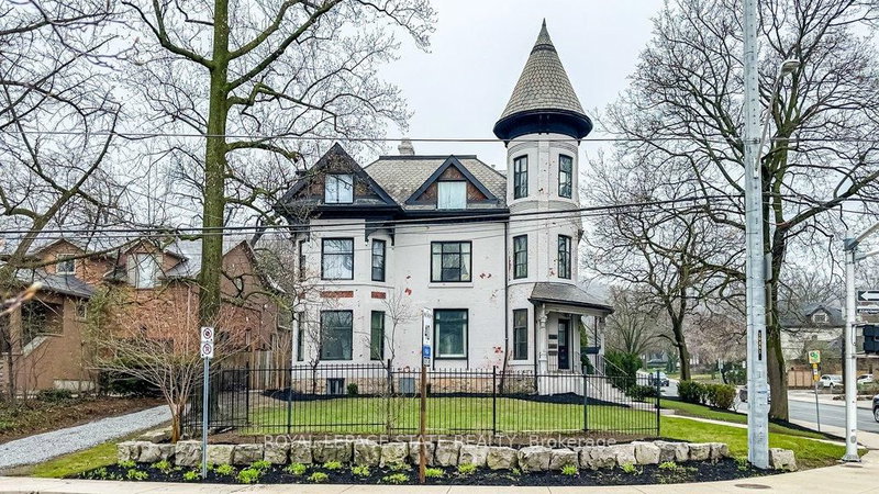 347 Queen St S, Hamilton, L8P 3T8 | Image 2