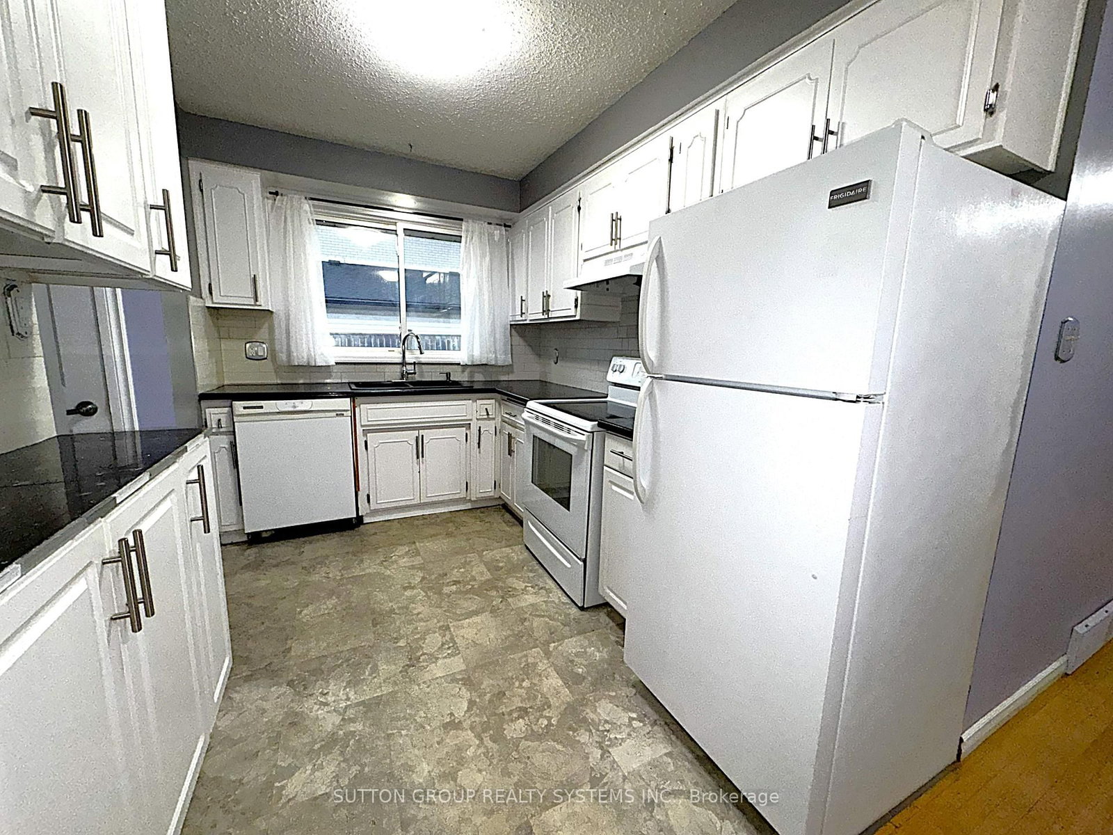 42 Ingleside Drive - Photo 10