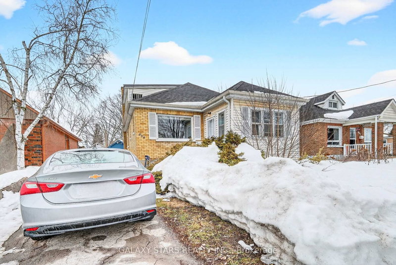 599 Donegal St, Peterborough, K9H 4M3 | Image 3