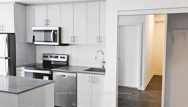 1008 - 2782 Barton Street E