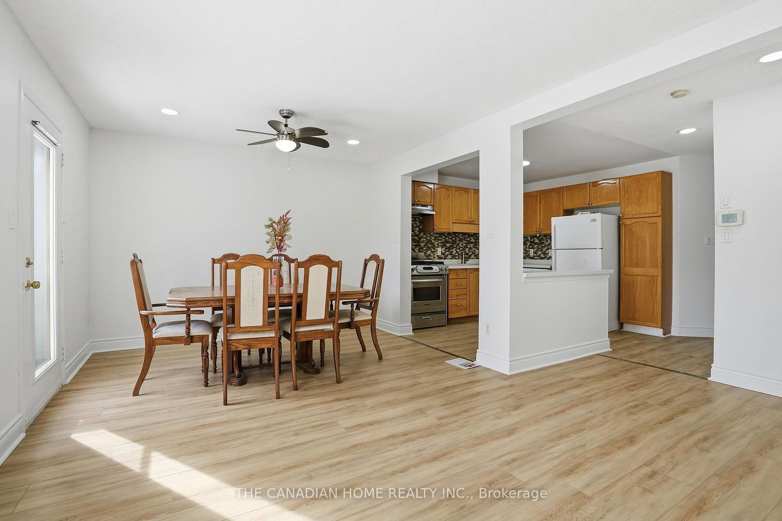 Townhouse for sale at 29-1889 Upper Wentworth Street, Hamilton, Ontario, L9B 2T8 - Chappel - MLS: X13009618