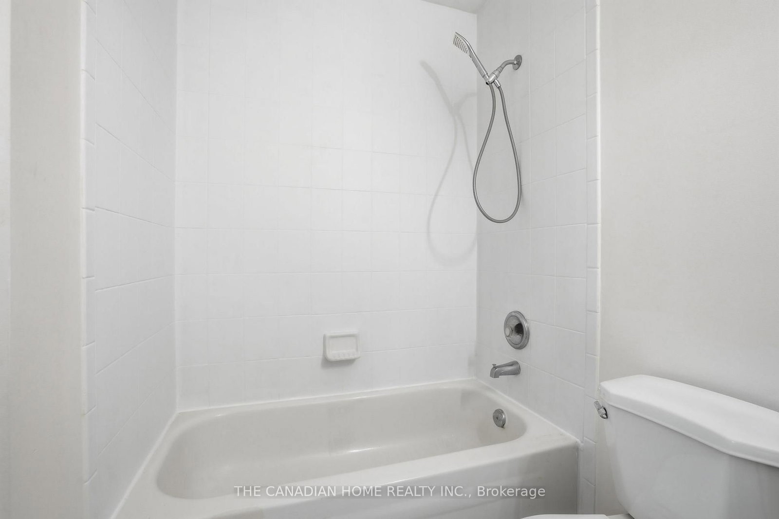 Townhouse for sale at 29-1889 Upper Wentworth Street, Hamilton, Ontario, L9B 2T8 - Chappel - MLS: X13009618