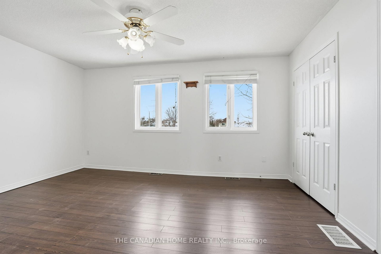 Townhouse for sale at 29-1889 Upper Wentworth Street, Hamilton, Ontario, L9B 2T8 - Chappel - MLS: X13009618