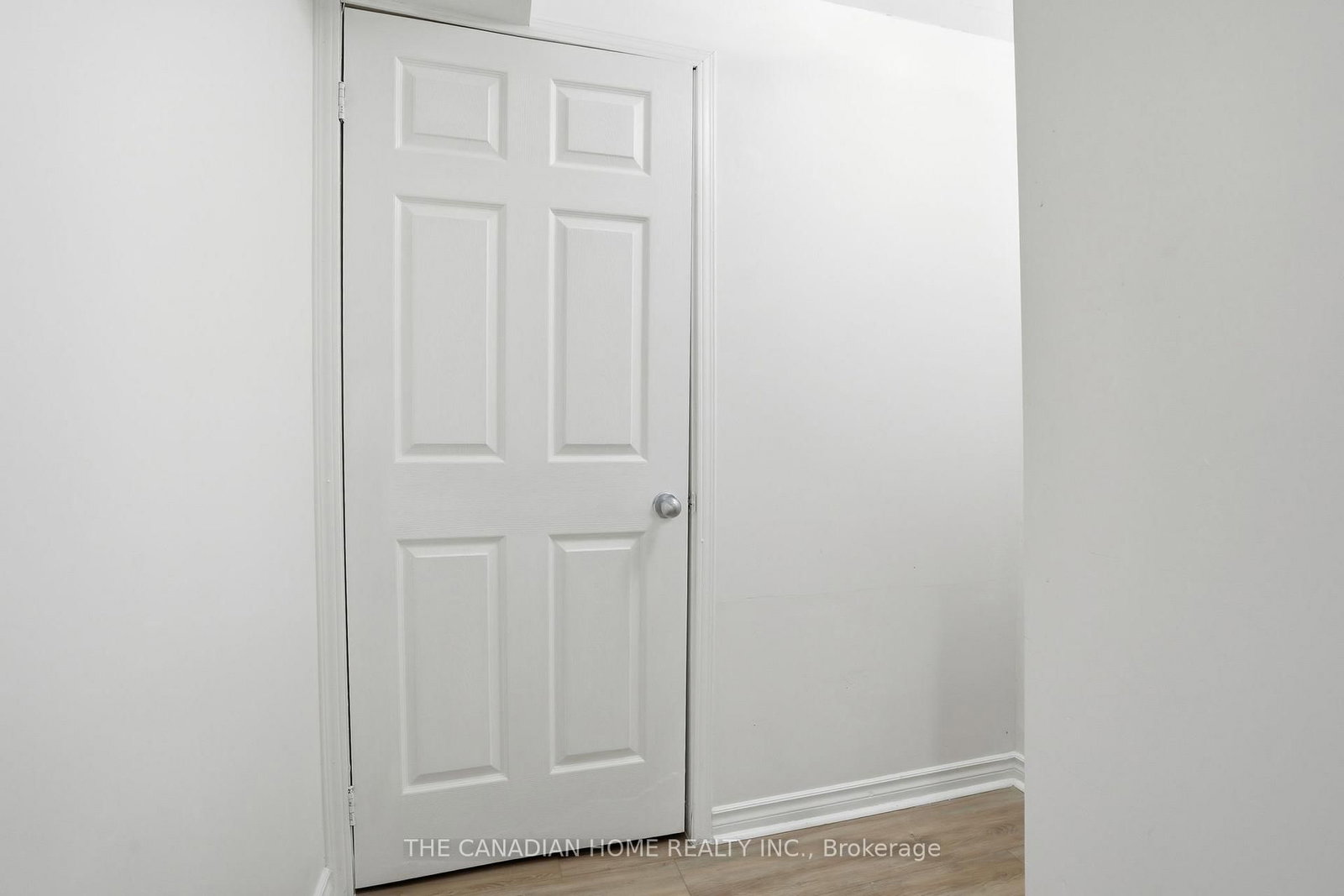 Townhouse for sale at 29-1889 Upper Wentworth Street, Hamilton, Ontario, L9B 2T8 - Chappel - MLS: X13009618