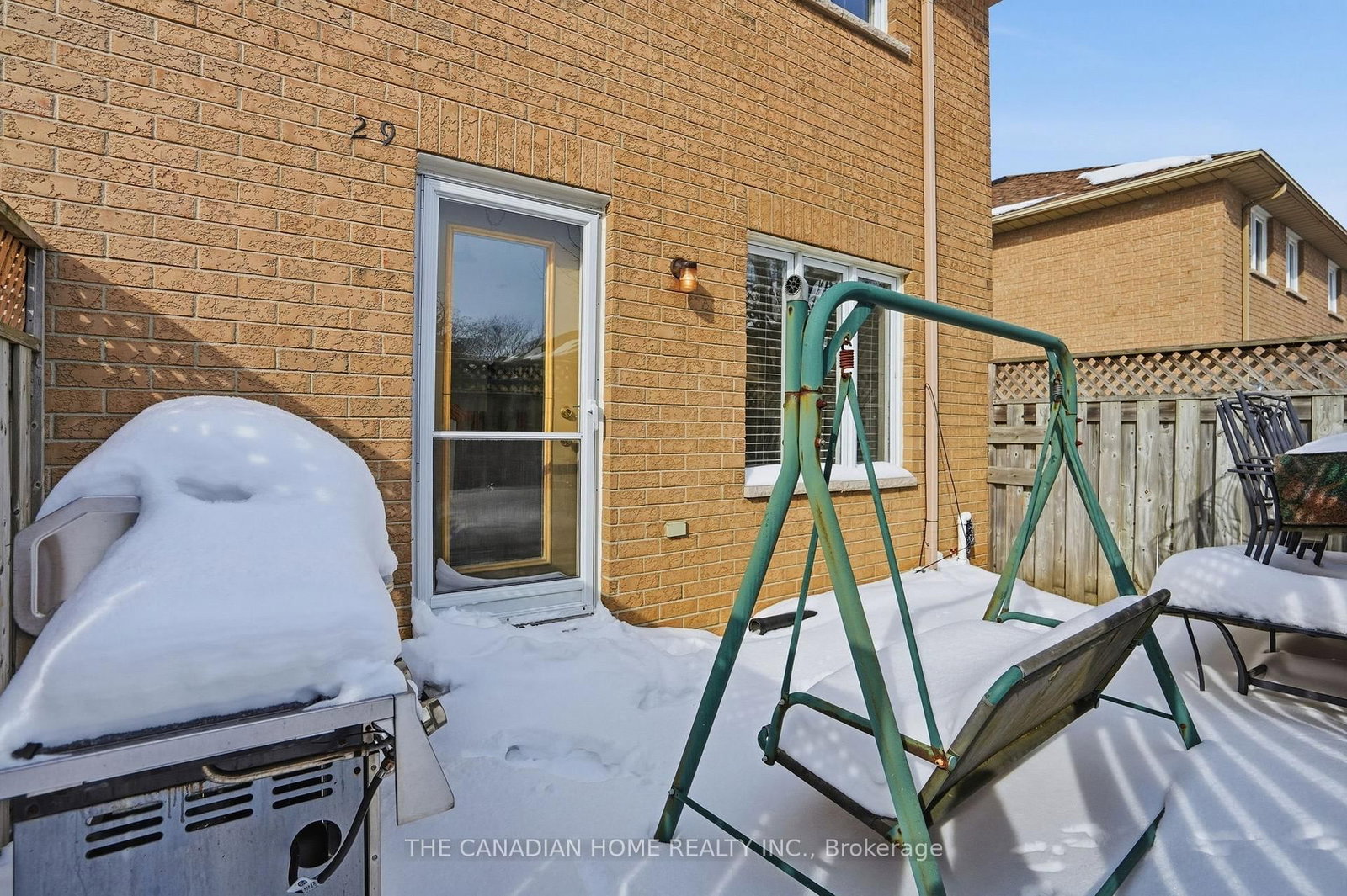 Townhouse for sale at 29-1889 Upper Wentworth Street, Hamilton, Ontario, L9B 2T8 - Chappel - MLS: X13009618