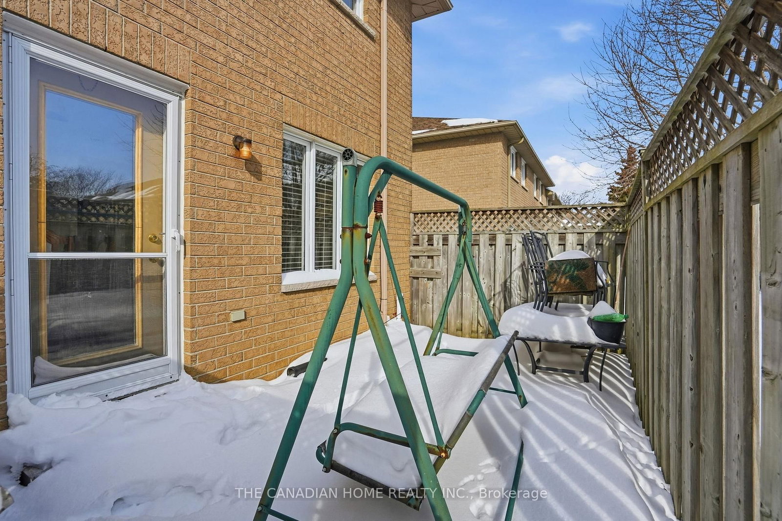 Townhouse for sale at 29-1889 Upper Wentworth Street, Hamilton, Ontario, L9B 2T8 - Chappel - MLS: X13009618