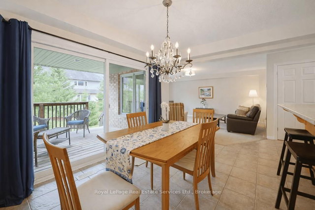 11 - 255 Summerfield Drive