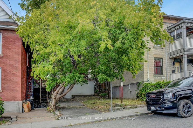 home for sale on 133 Eccles Street