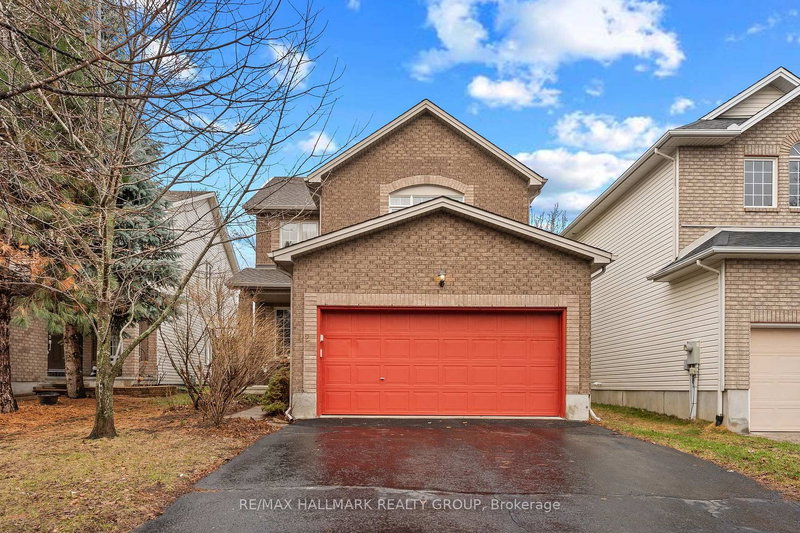 42 Nortoba Cres, Kanata, K2T 1H5 | Image 2