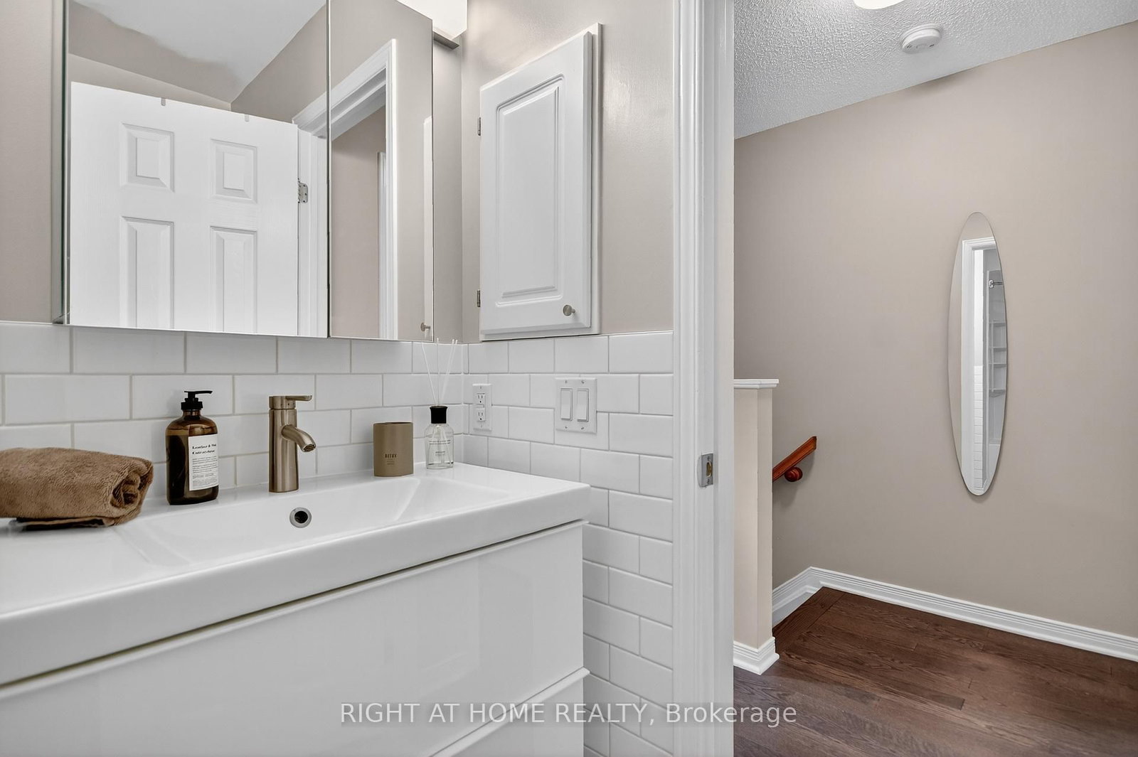 24 Manhattan Crescent - Photo 20