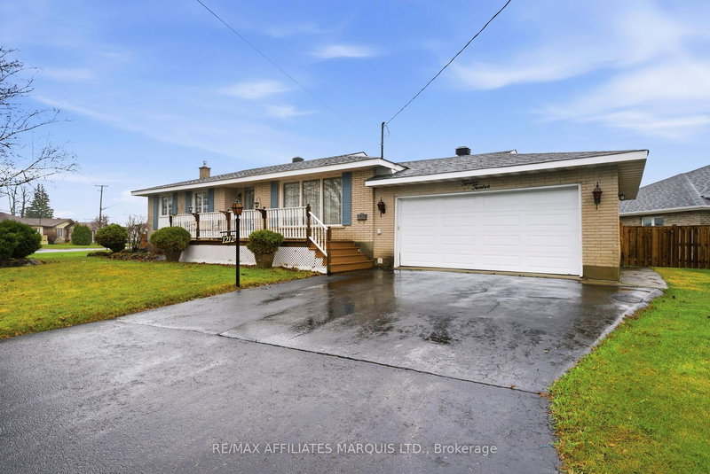 1212 Brodeur St, Cornwall, K6J 4Z2 | Image 2