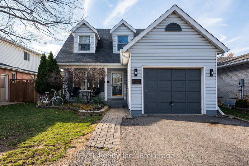 259 VANSICKLE Rd, St. Catharines, L2S 2S9 | Image 2