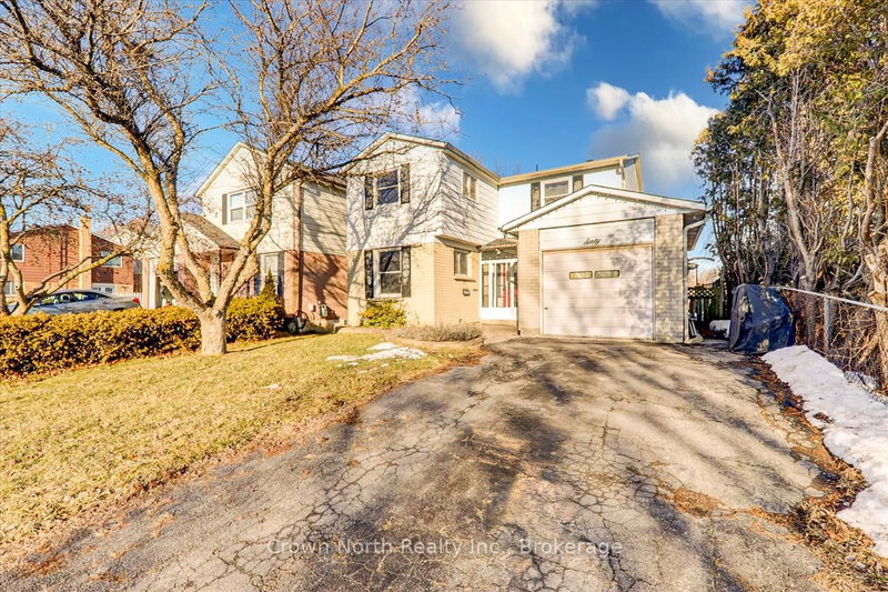 60 Pochon Ave, Port Hope, L1A 2X9 | Image 3