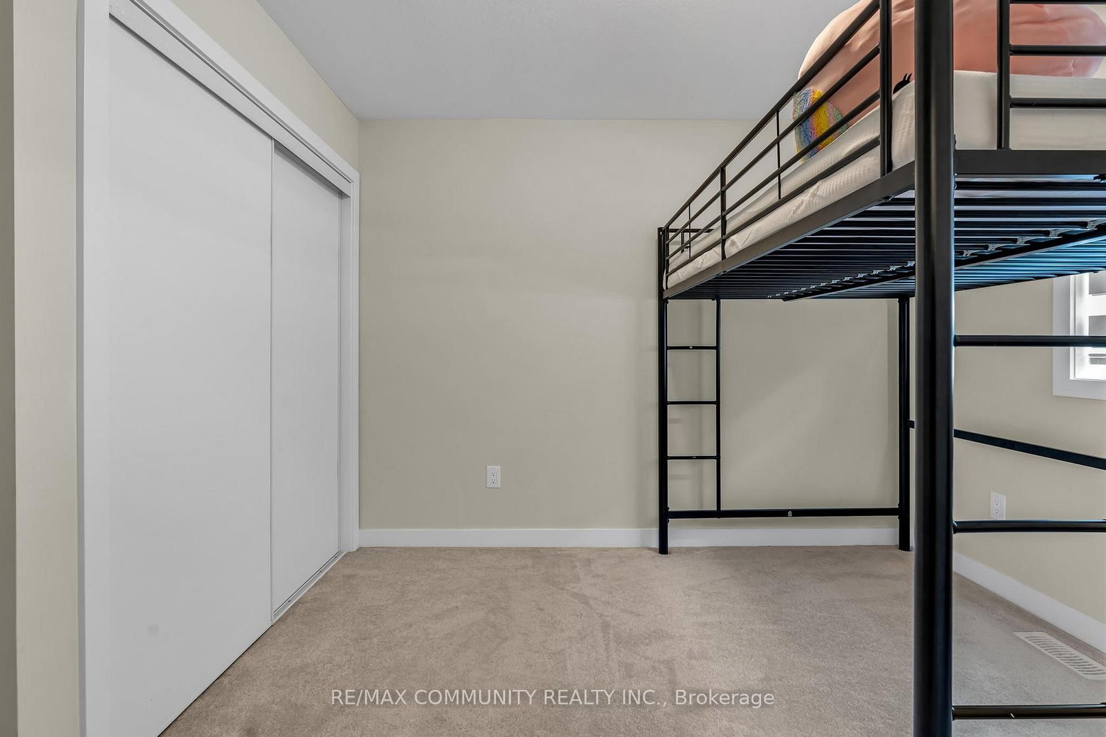 88 Sundin Drive - Photo 34