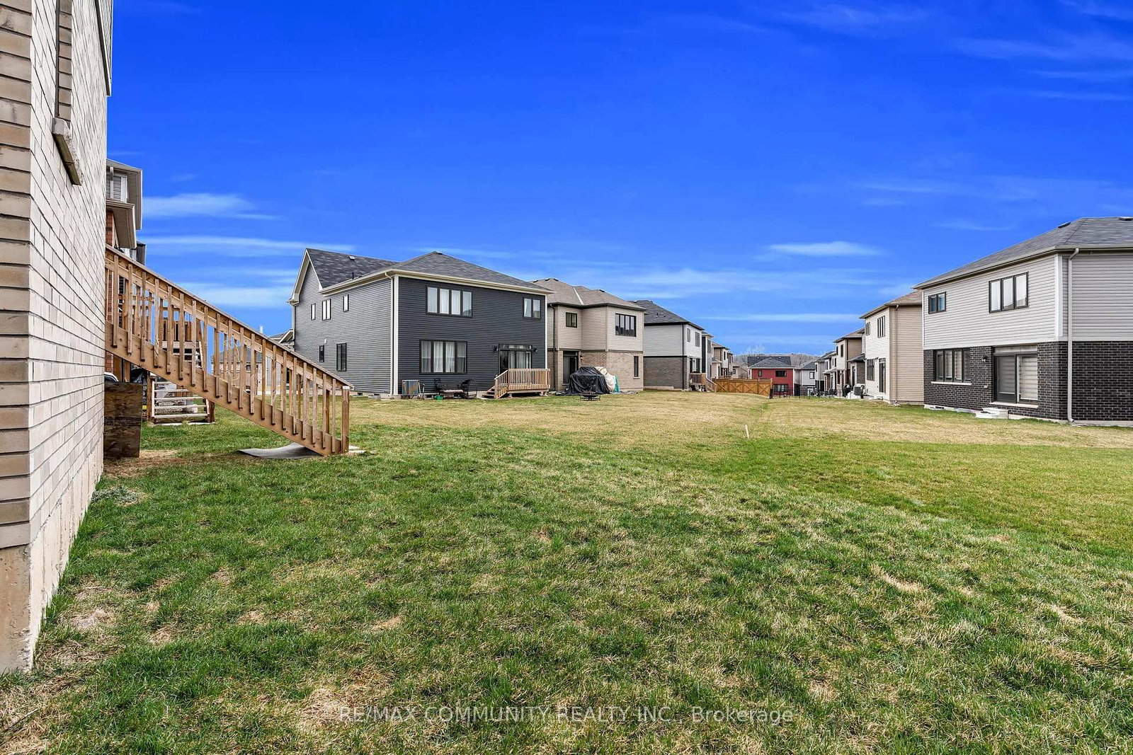 88 Sundin Drive - Photo 40