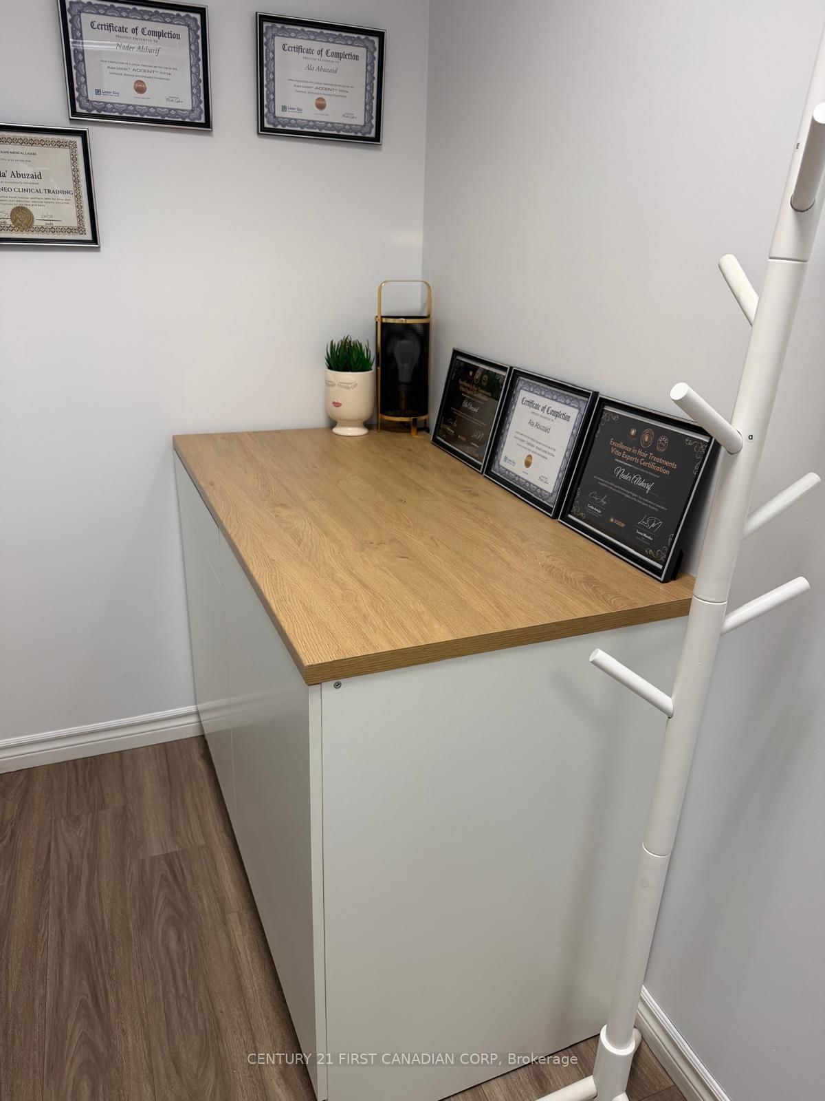 1775 Ernest Avenue S, Unit 4 - Photo 14